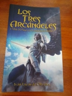 Los Tres Arcángeles