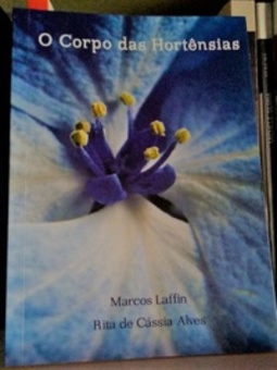 O corpo das hortênsias