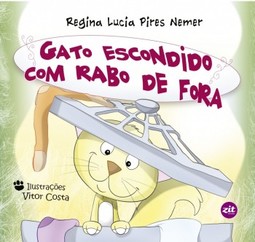 Gato escondido com rabo de fora