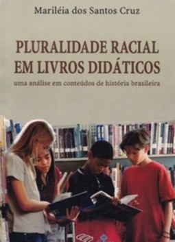Pluralidade racial em livros didáticos: