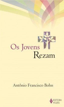 Os jovens rezam