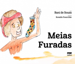 Meias furadas
