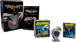 Kit Livros -  Batman Death of the Family + Batman Bat Signal Mini Kit ( 2 Volumes)