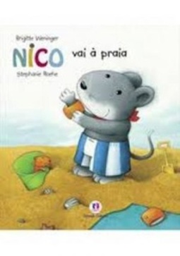 Nico vai à praia