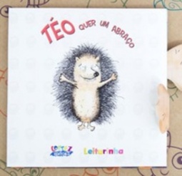 Téo quer um abraço