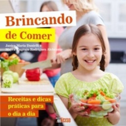 Brincando de comer