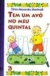 Tem um avô no meu quintal