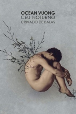 Céu noturno crivado de balas