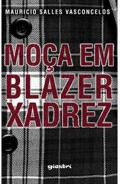 MOÇA EM BLAZER XADREZ