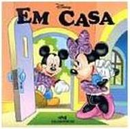 Em Casa