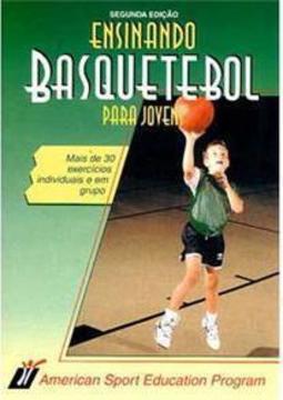 Ensinando basquetebol para jovens