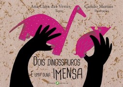 Dois dinossauros e uma duna imensa