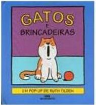 Gatos e Brincadeiras