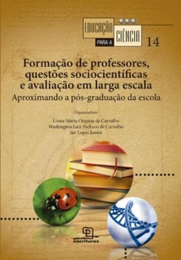 Formação de professores, questões sociocientíficas e avaliação em larga escala