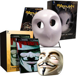 Kit Livro Batman: The Court of Owls Mask and Book Set + Box Set: V for Vendeta - Deluxe Collector