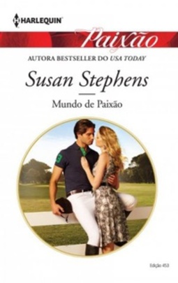 Mundo de Paixão (In The Brazilians Debt) (Hot Brazilian's Nights! #1)