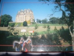 Uma Viagem Musical pelo Castelo Caras