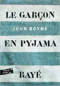 Le garçon en pyjama rayé